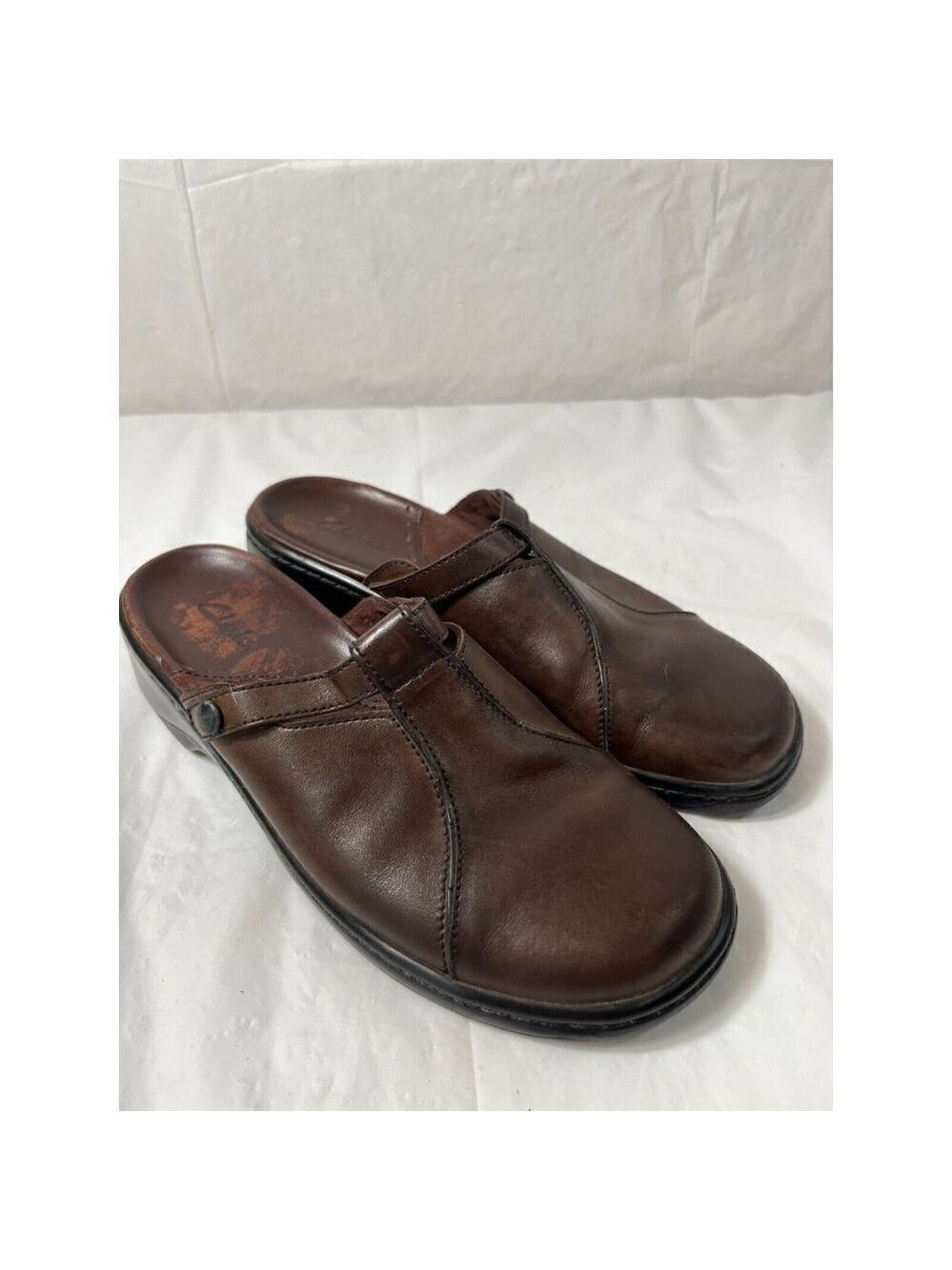 CLARKS 74516 Studded Heeled Clogs Mule Shoes Brown Leather Sz 7